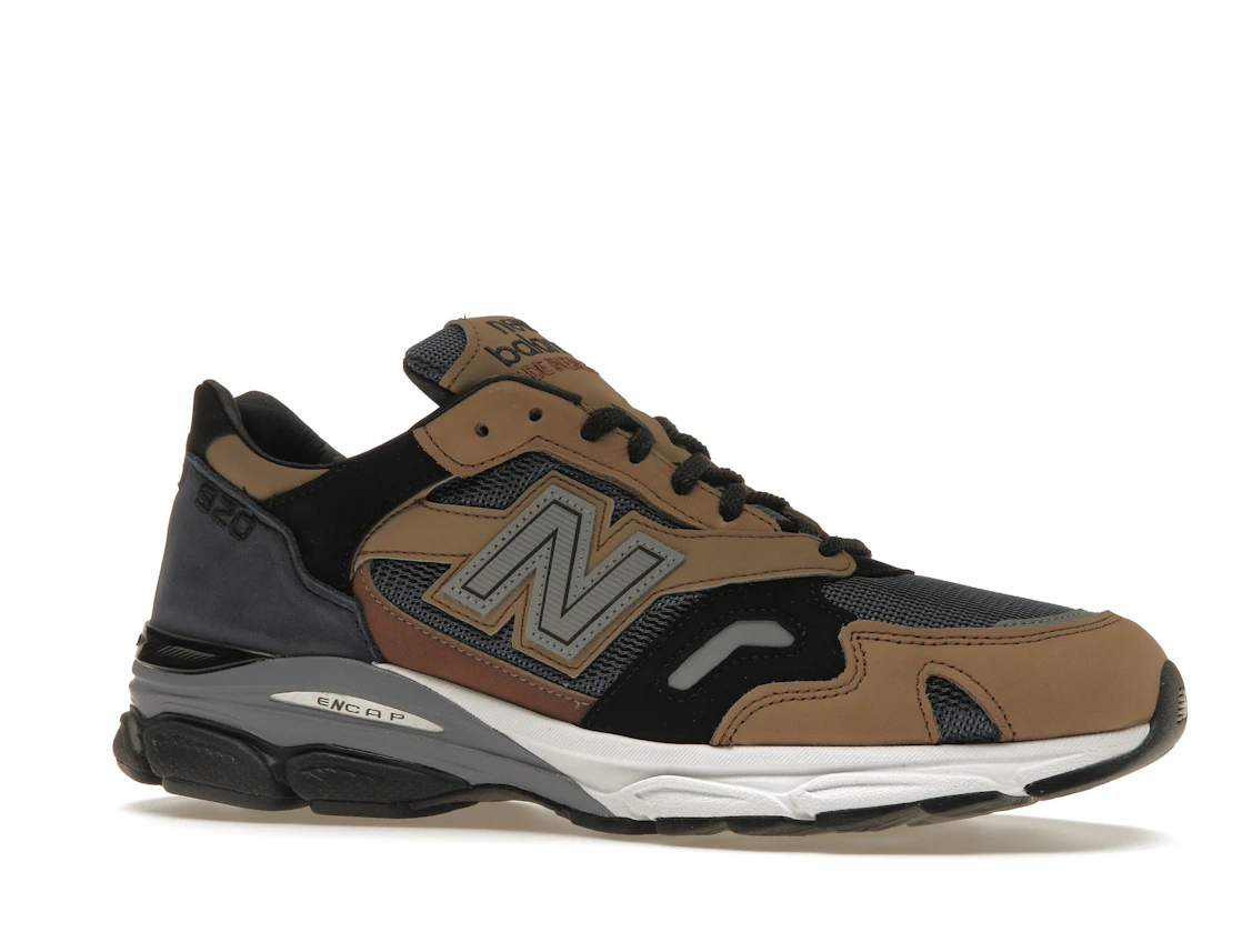 Vue 3 de New Balance 920 MiUK Navy Beige Black
