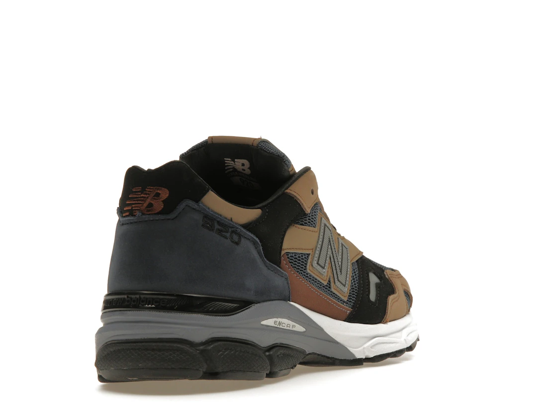 Vue 31 de New Balance 920 MiUK Navy Beige Black
