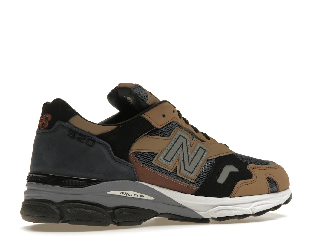 Vue 34 de New Balance 920 MiUK Navy Beige Black
