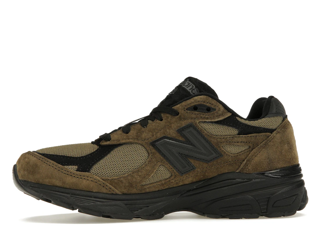 Vue 18 de New Balance 990v3 MiUSA JJJJound Brown Black