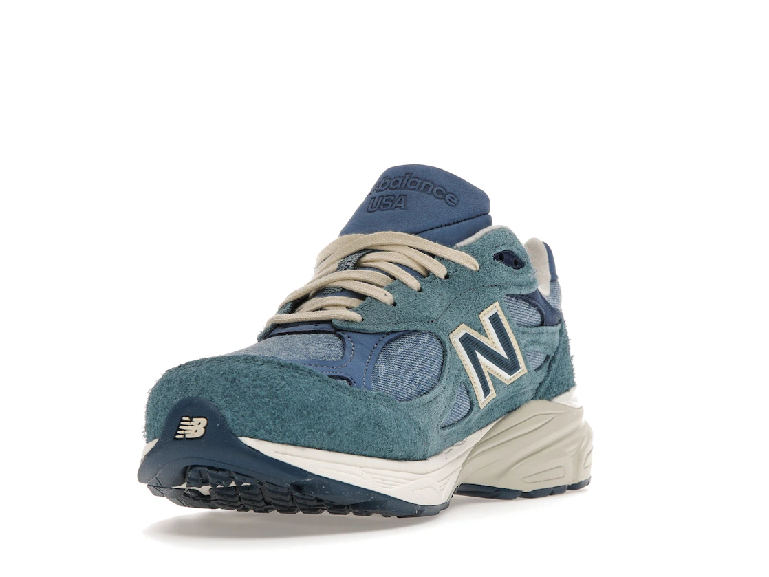 Vue 13 de New Balance 990v3 MiUSA Levi's Denim