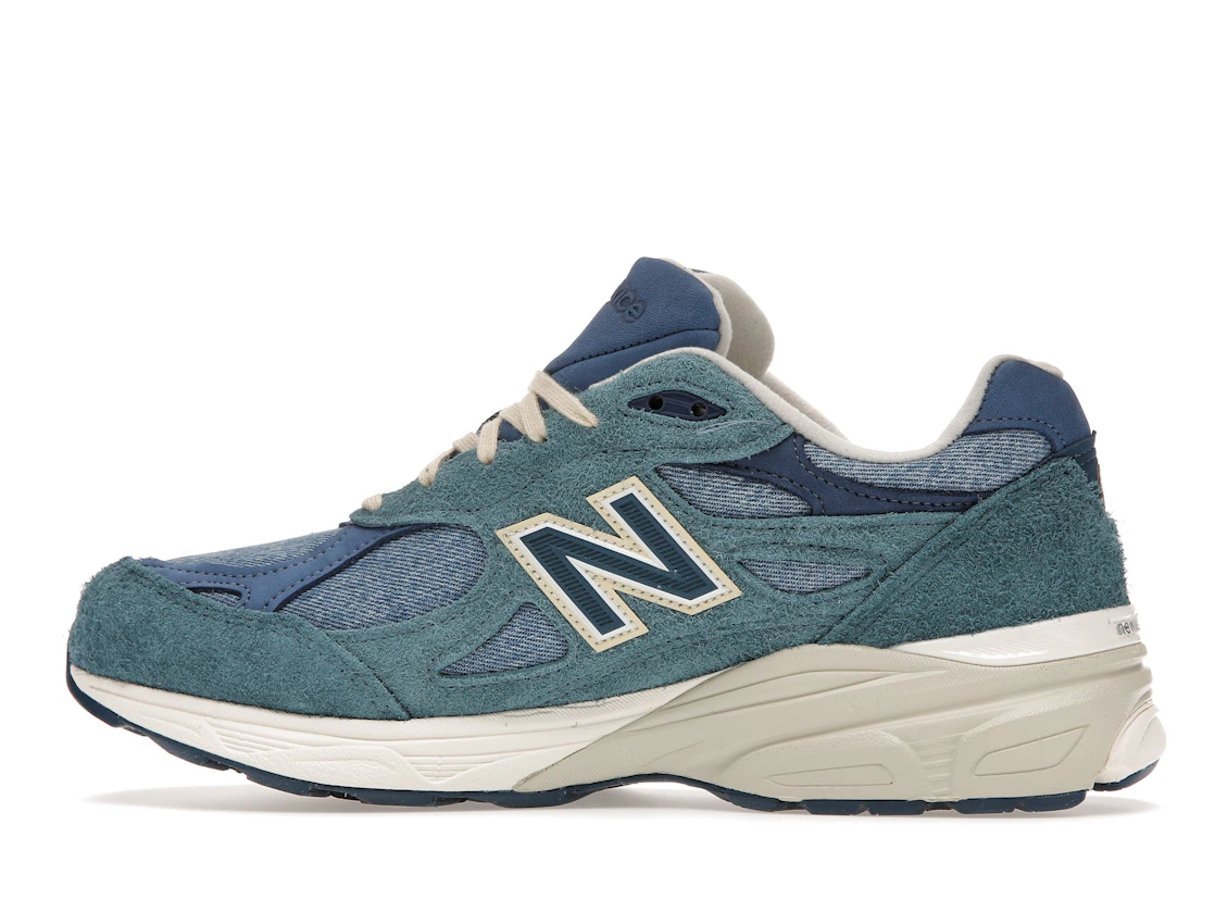 Vue 20 de New Balance 990v3 MiUSA Levi's Denim