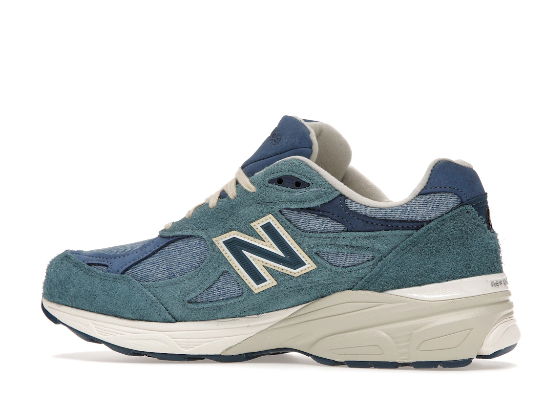 Vue 21 de New Balance 990v3 MiUSA Levi's Denim