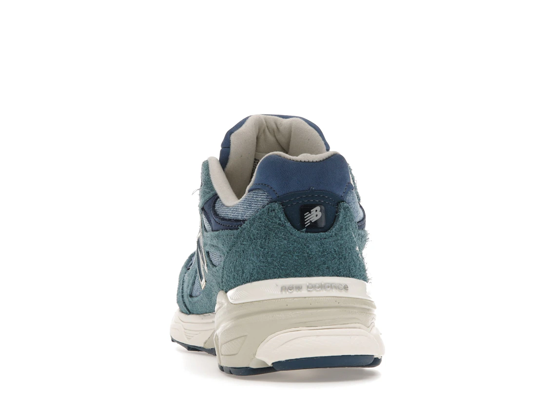 Vue 27 de New Balance 990v3 MiUSA Levi's Denim