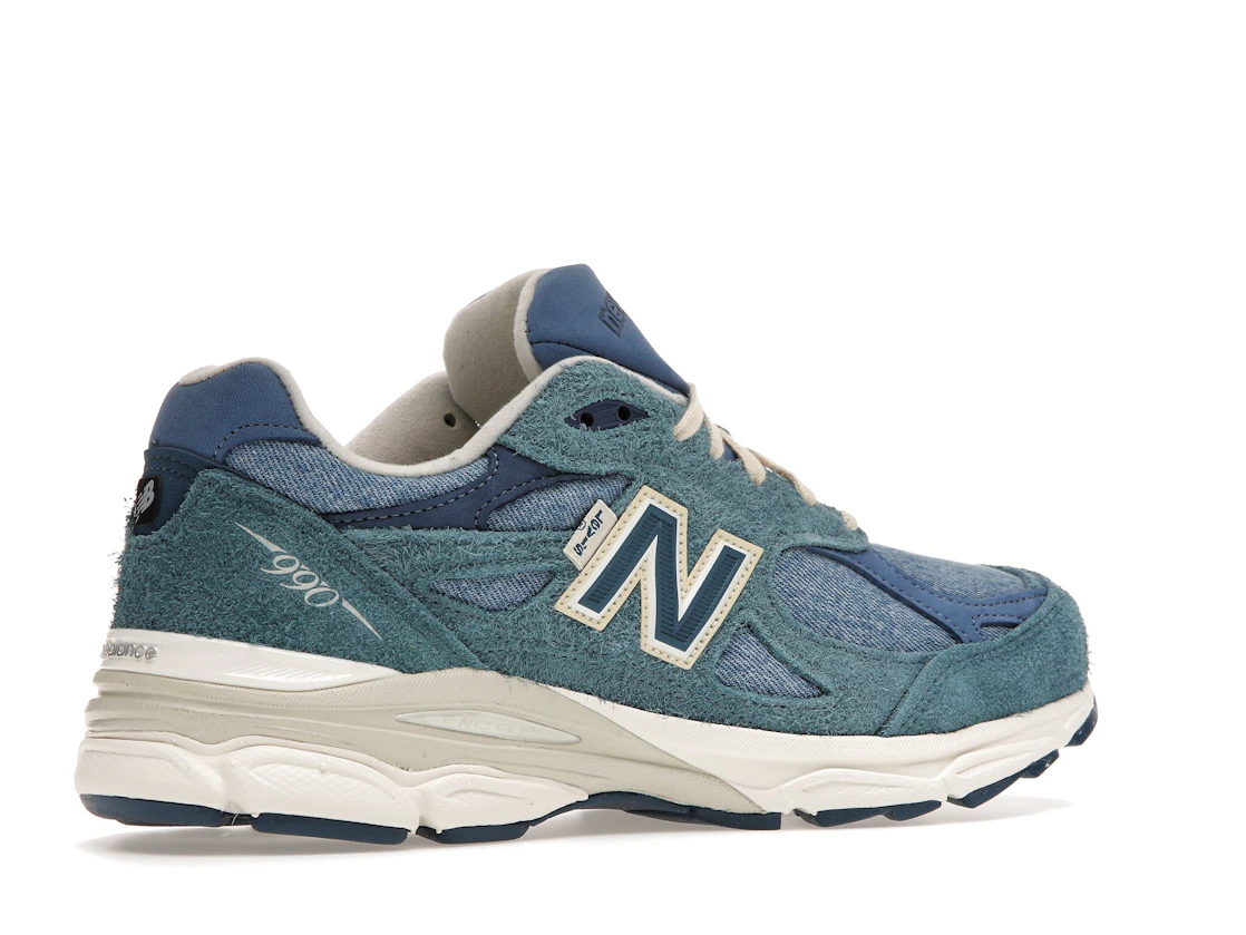 Vue 34 de New Balance 990v3 MiUSA Levi's Denim