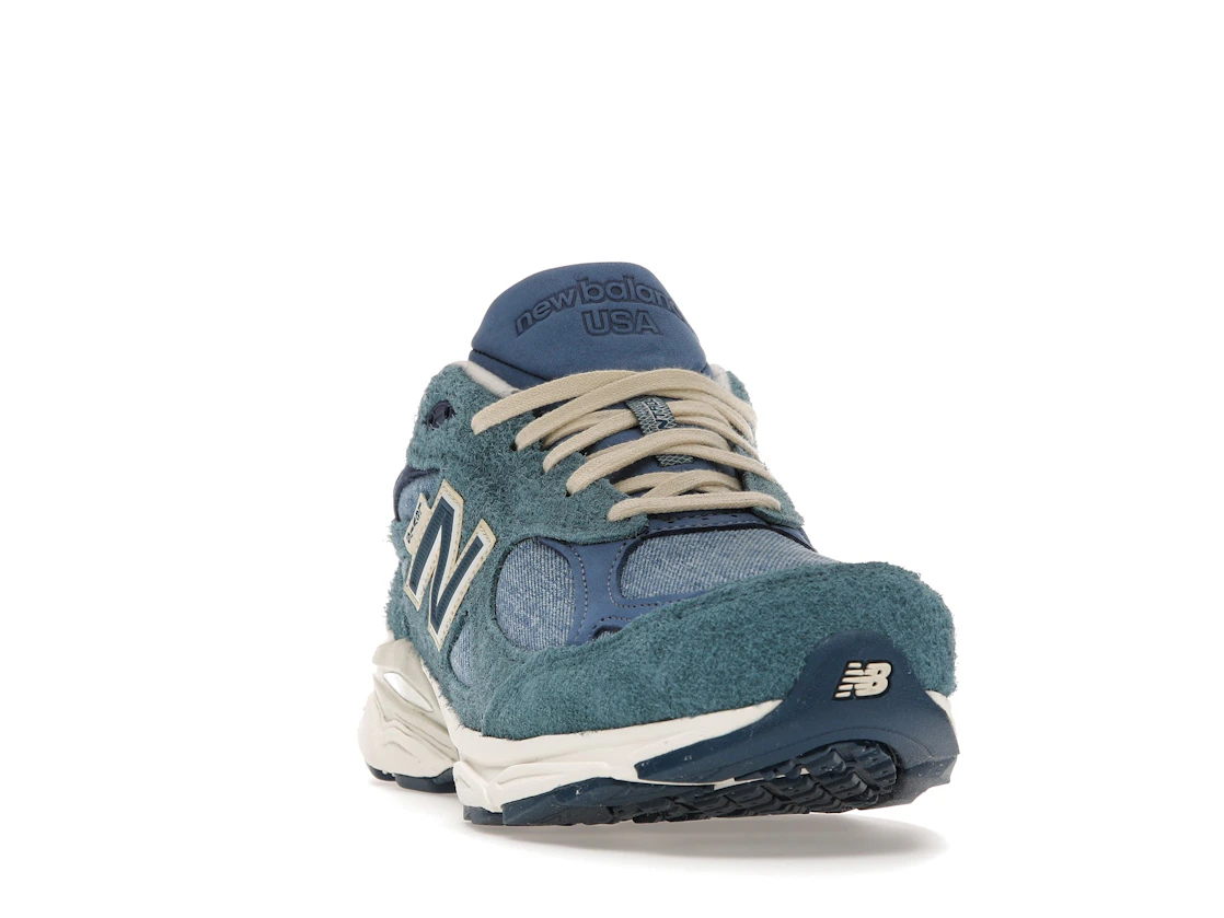 Vue 8 de New Balance 990v3 MiUSA Levi's Denim