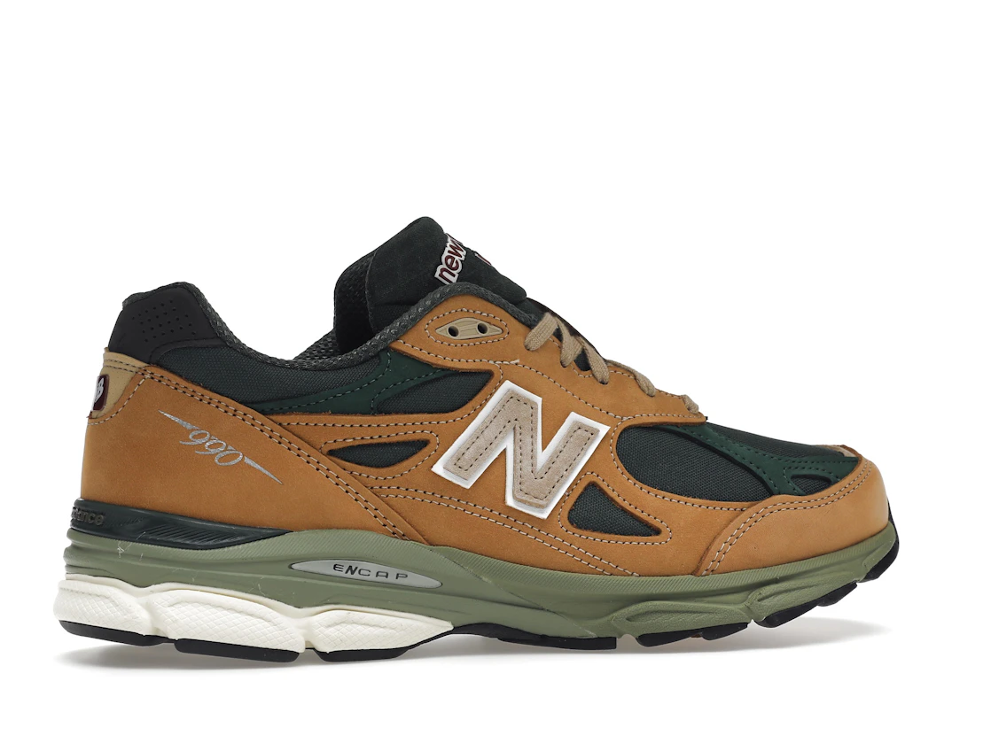 Vue 35 de New Balance 990v3 MiUSA Tan Green