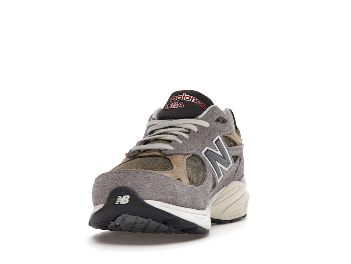Vue 12 de New Balance 990v3 MiUSA Teddy Santis Marblehead Incense