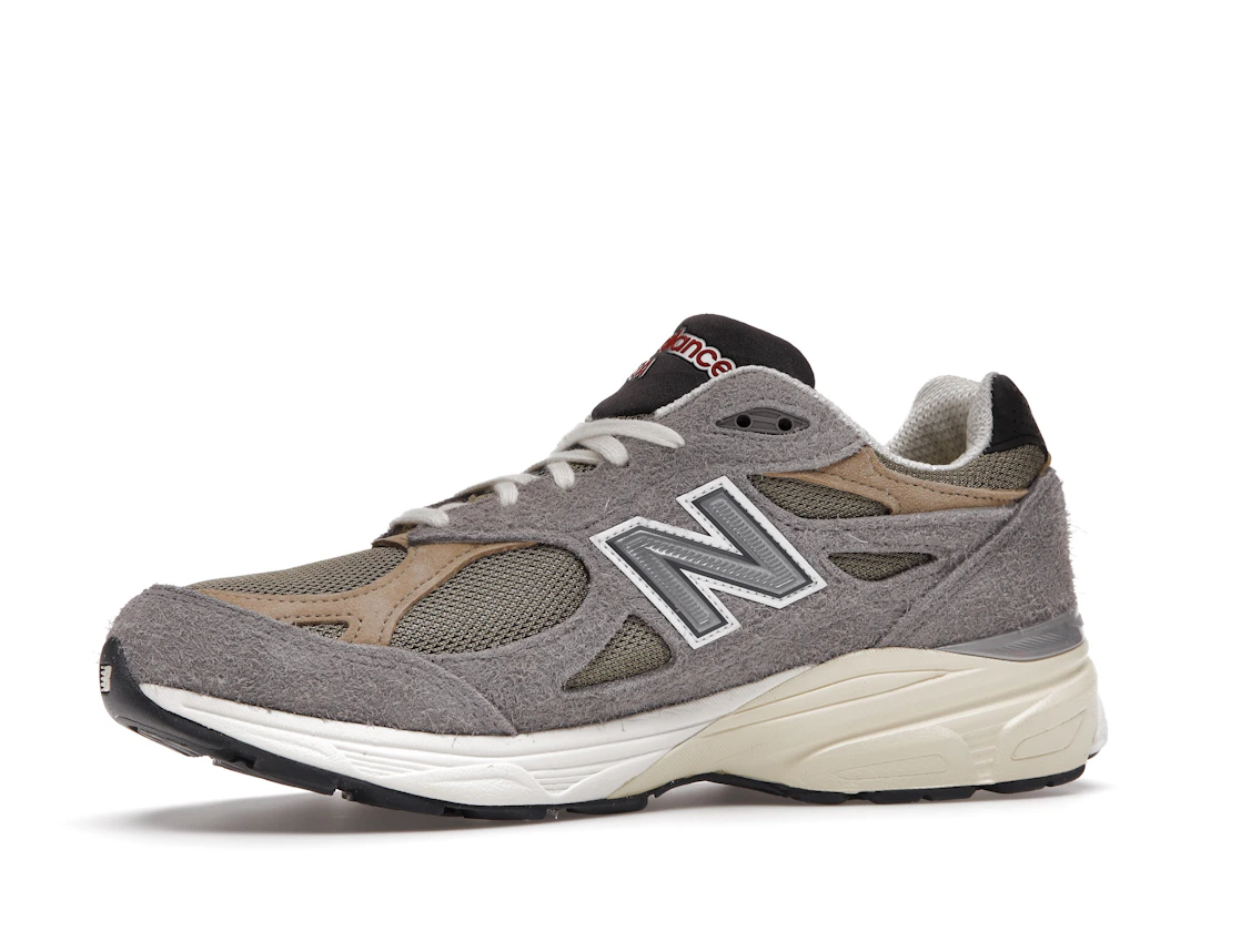 Vue 17 de New Balance 990v3 MiUSA Teddy Santis Marblehead Incense