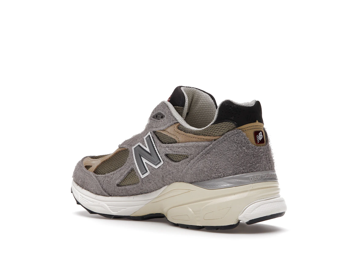 Vue 24 de New Balance 990v3 MiUSA Teddy Santis Marblehead Incense