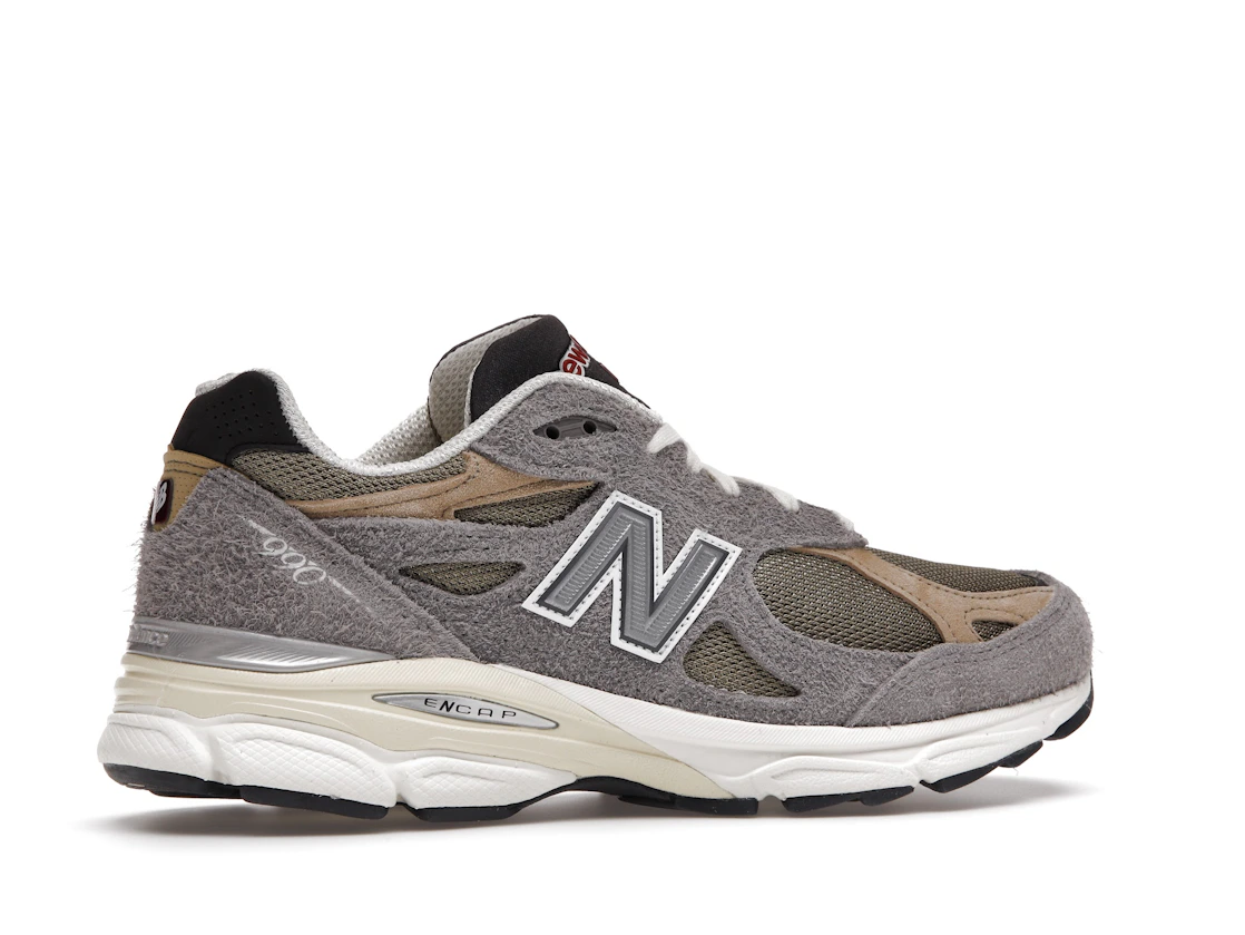 Vue 35 de New Balance 990v3 MiUSA Teddy Santis Marblehead Incense
