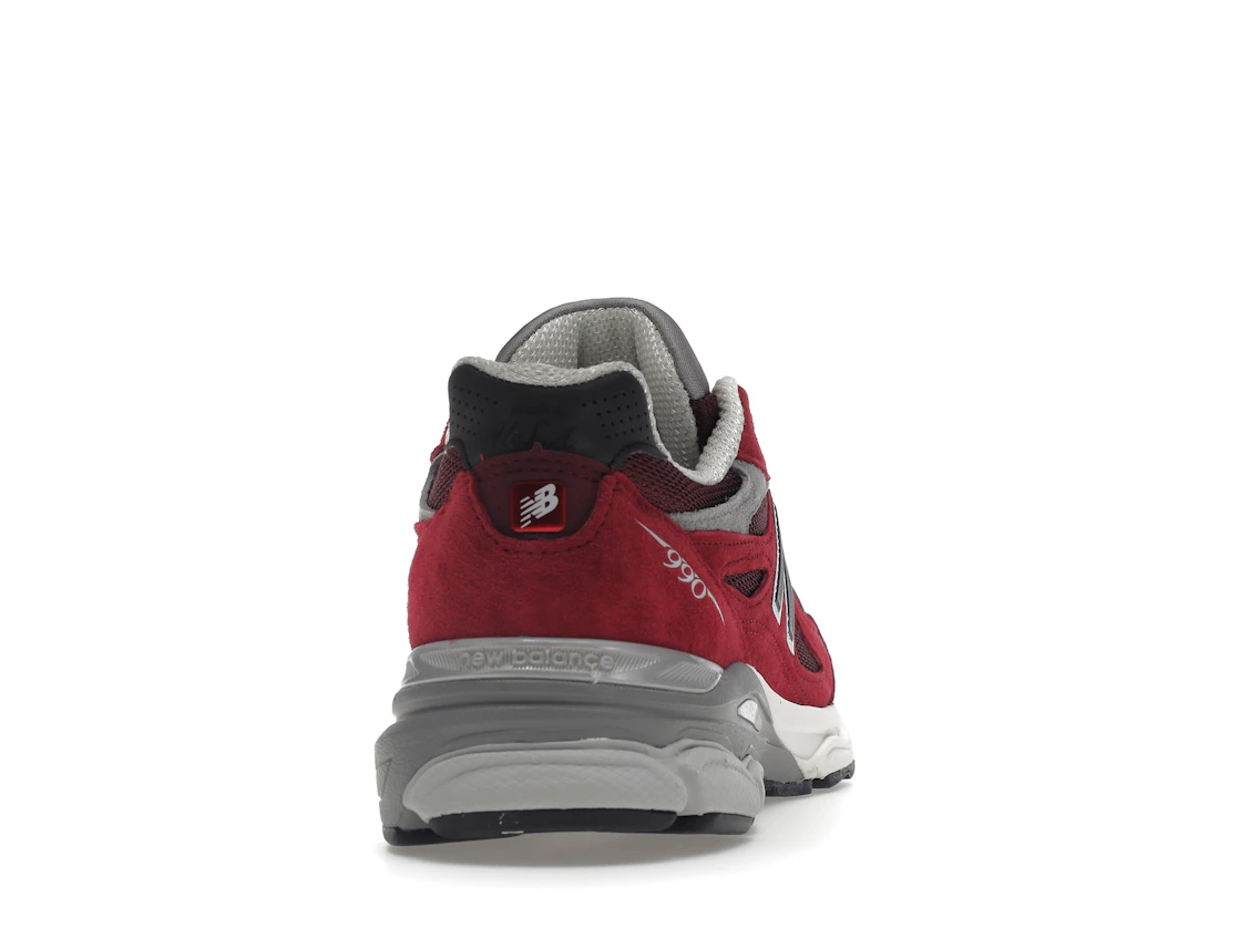 Vue 29 de New Balance 990v3 MiUSA Teddy Santis Scarlet