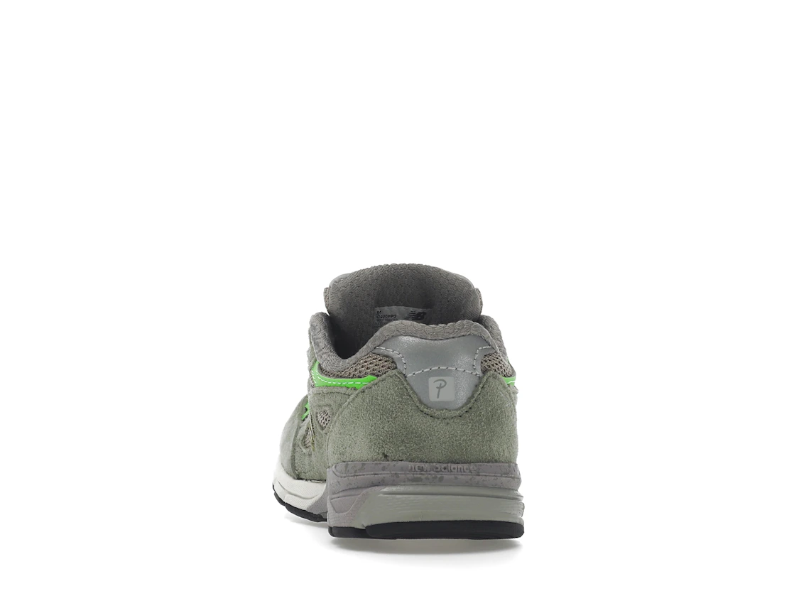 Vue 27 de New Balance 990v3 Patta Keep Your Family Close (TD)
