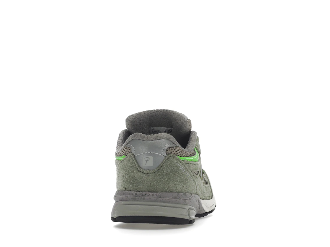 Vue 29 de New Balance 990v3 Patta Keep Your Family Close (TD)