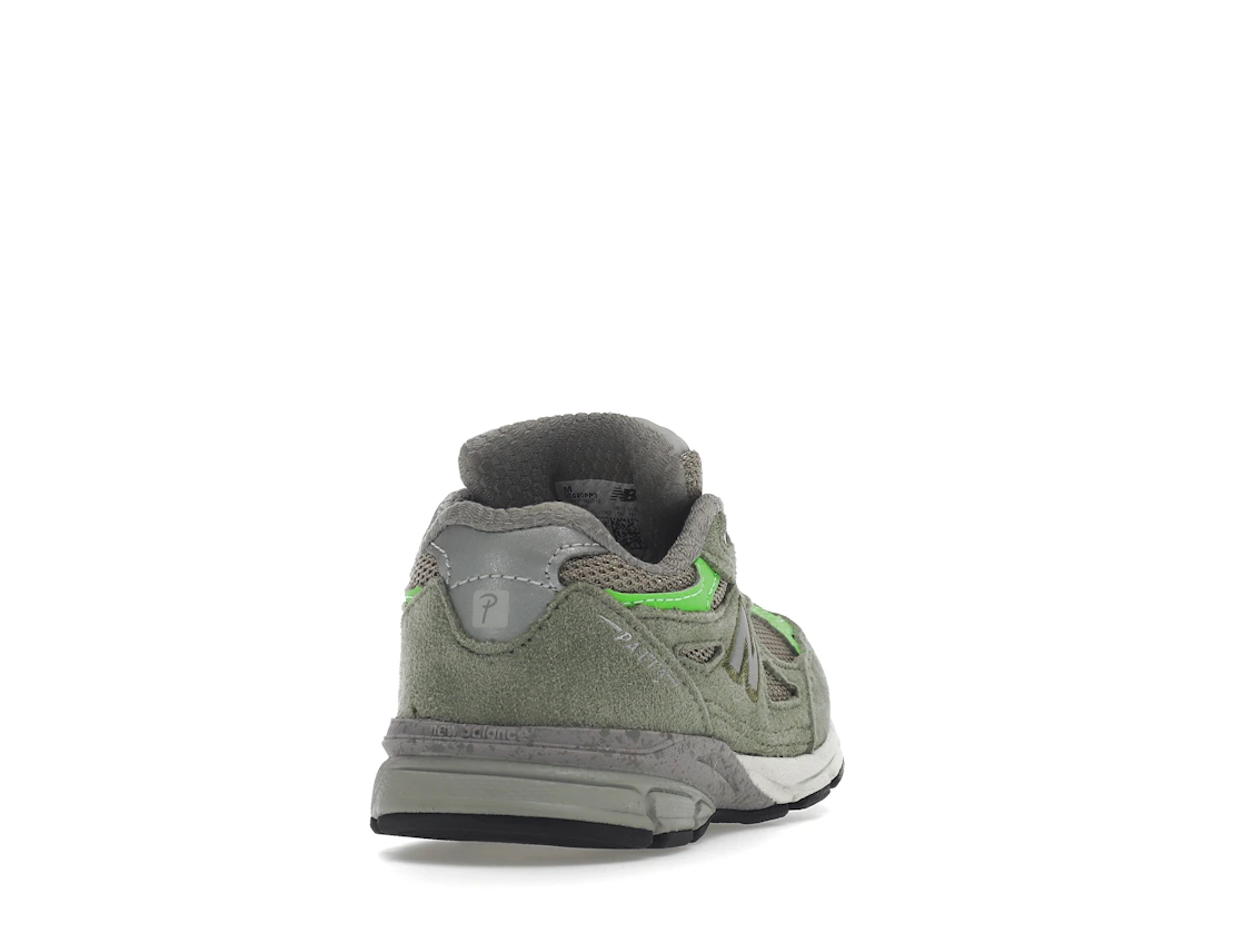 Vue 30 de New Balance 990v3 Patta Keep Your Family Close (TD)