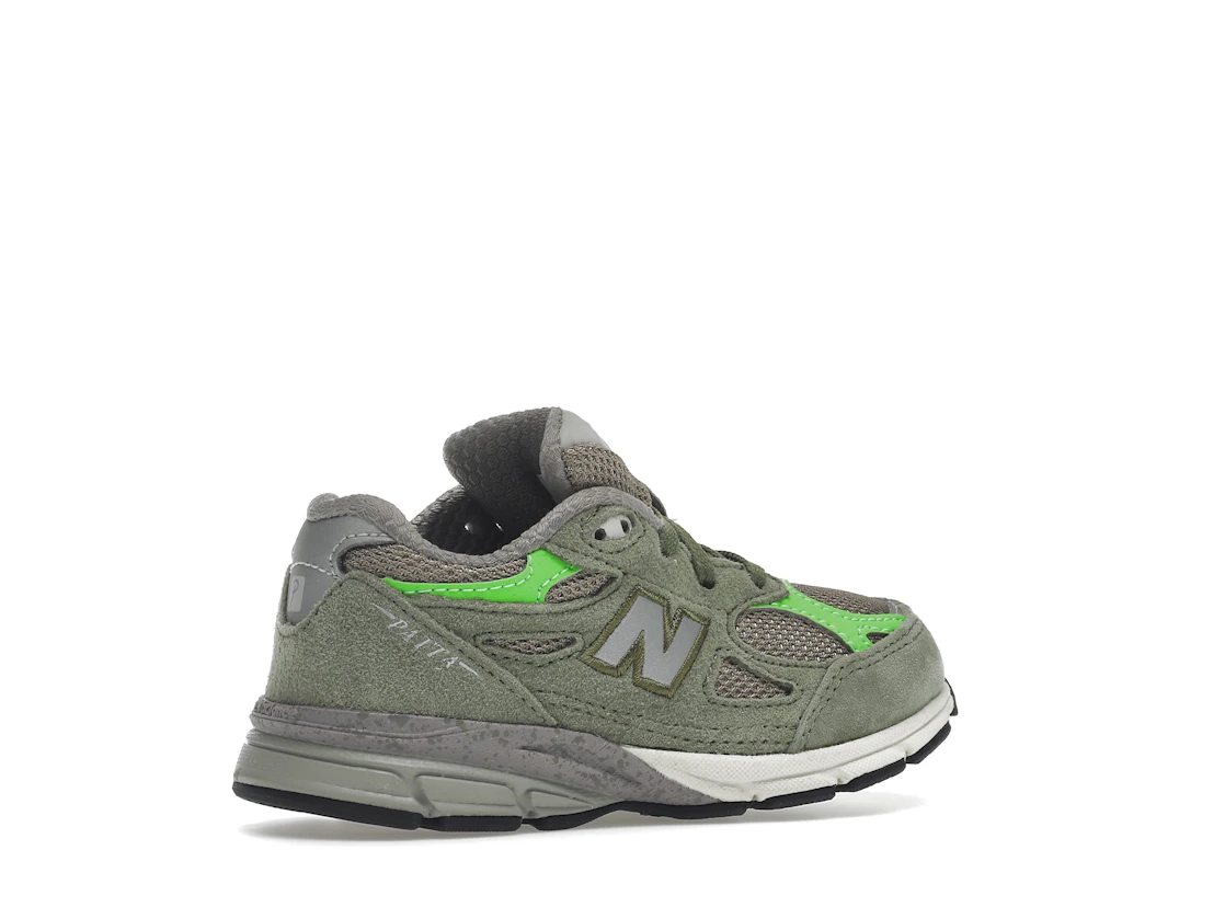 Vue 34 de New Balance 990v3 Patta Keep Your Family Close (TD)