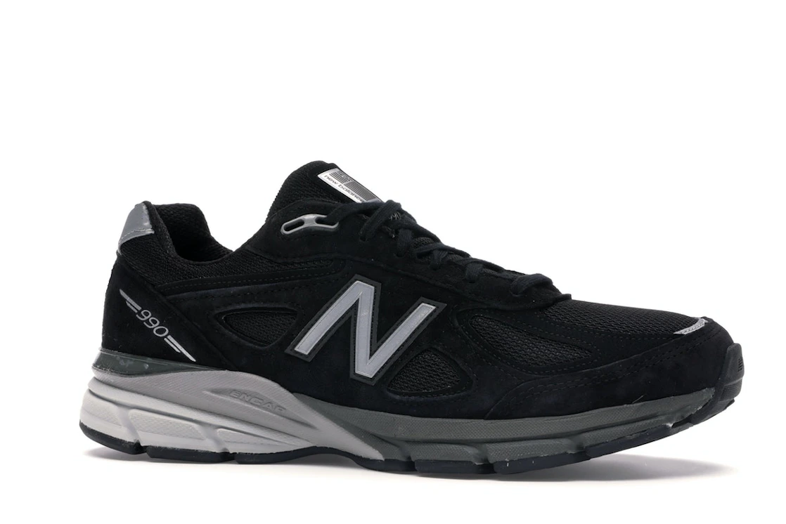 Vue 3 de New Balance 990v4 Kith Black
