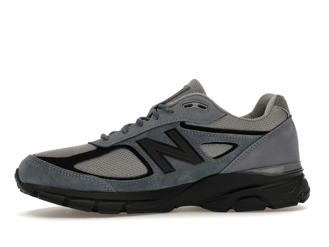 Vue 18 de New Balance 990v4 MiUSA Teddy Santis Arctic Grey Black