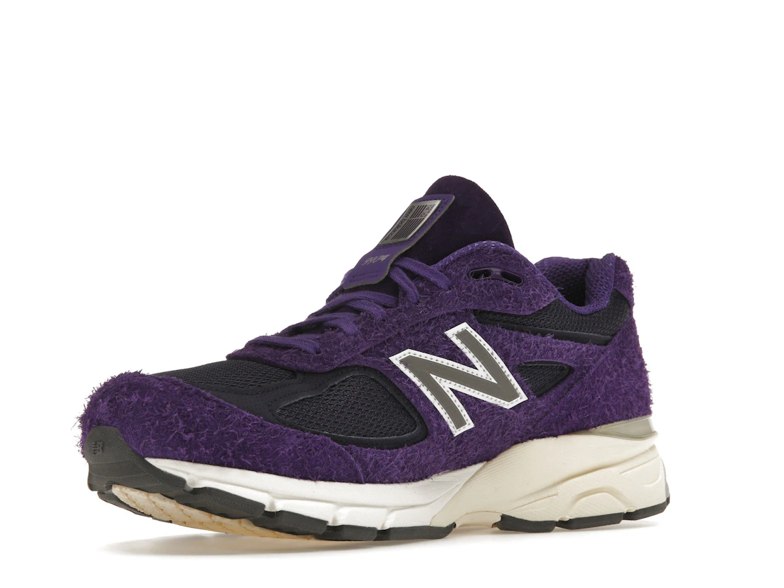 Vue 15 de New Balance 990v4 MiUSA Teddy Santis Plum Purple