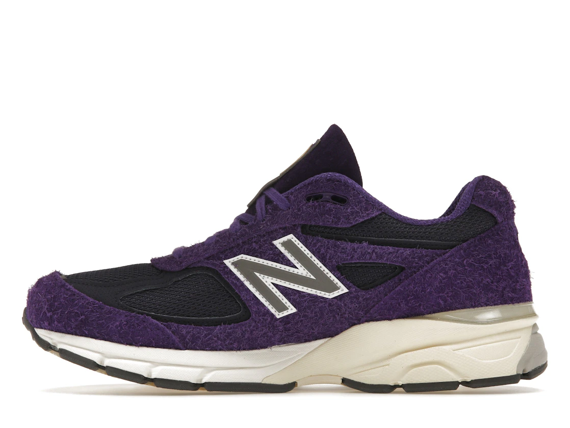 Vue 19 de New Balance 990v4 MiUSA Teddy Santis Plum Purple