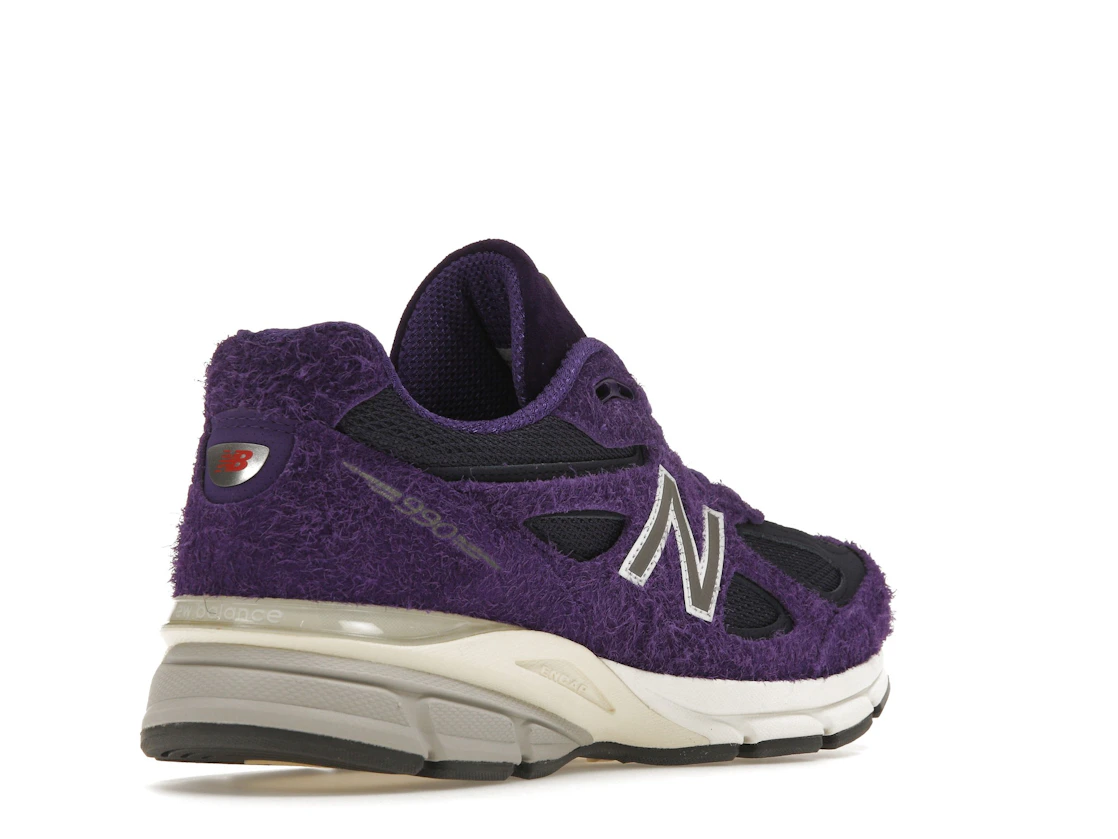 Vue 32 de New Balance 990v4 MiUSA Teddy Santis Plum Purple