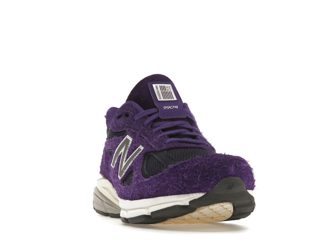 Vue 8 de New Balance 990v4 MiUSA Teddy Santis Plum Purple