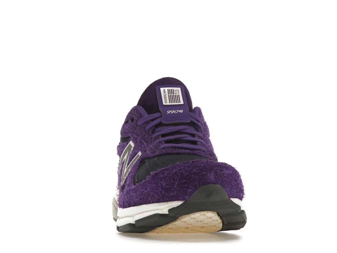 Vue 9 de New Balance 990v4 MiUSA Teddy Santis Plum Purple