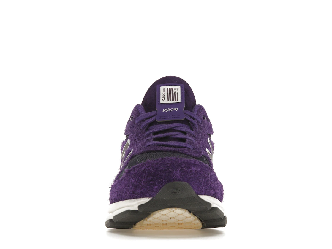 Vue 10 de New Balance 990v4 MiUSA Teddy Santis Plum Purple