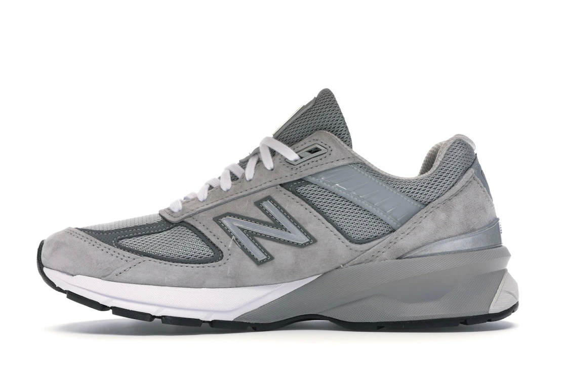 Vue 19 de New Balance 990v5 Grey