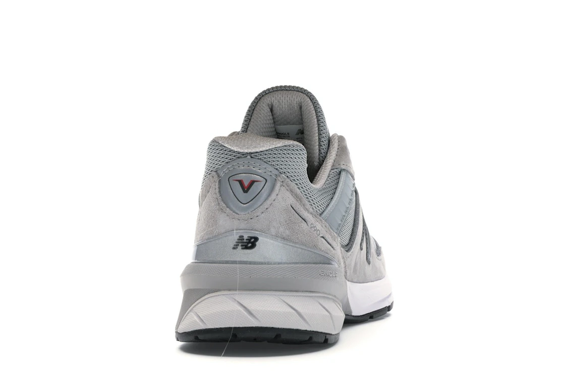Vue 29 de New Balance 990v5 Grey