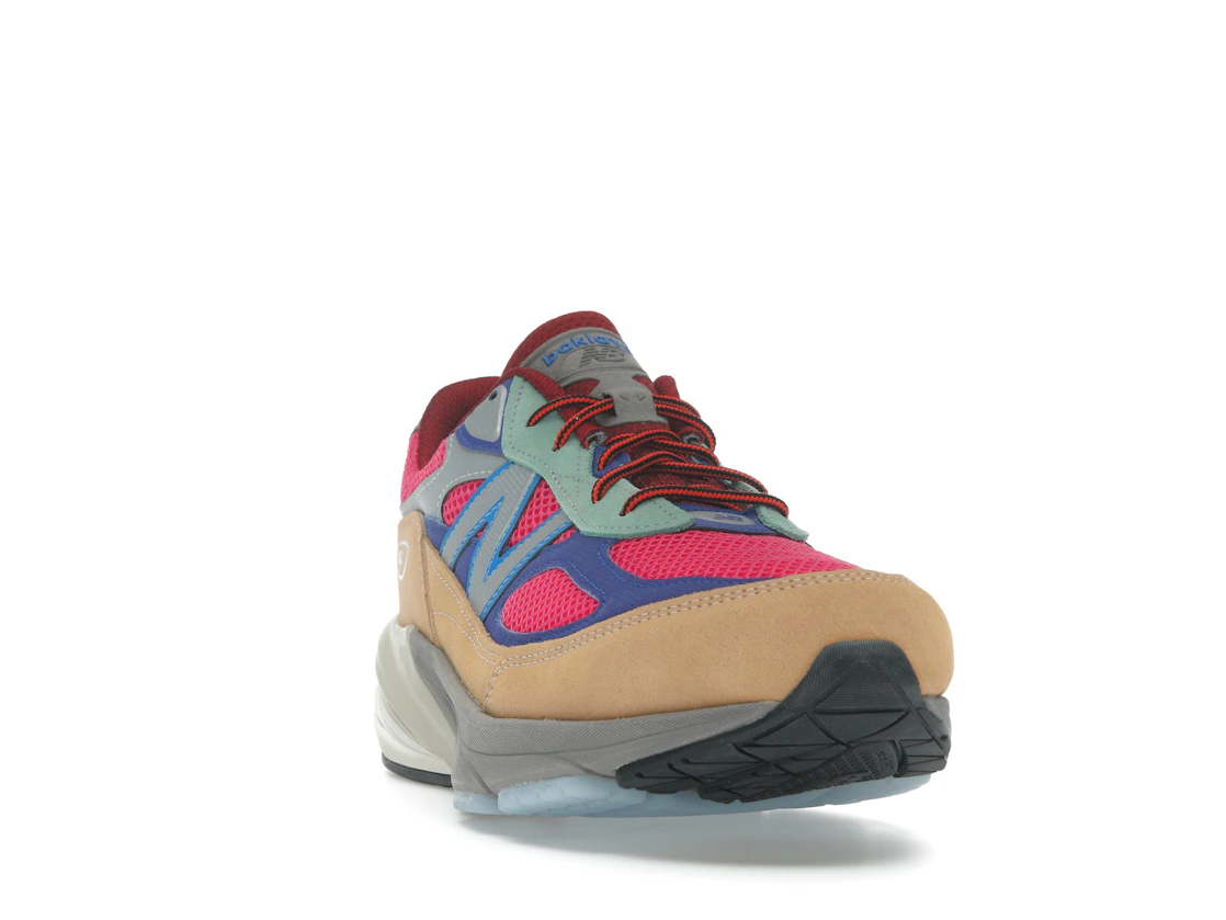 Vue 8 de New Balance 990v6 MiUSA Action Bronson Ainôzama