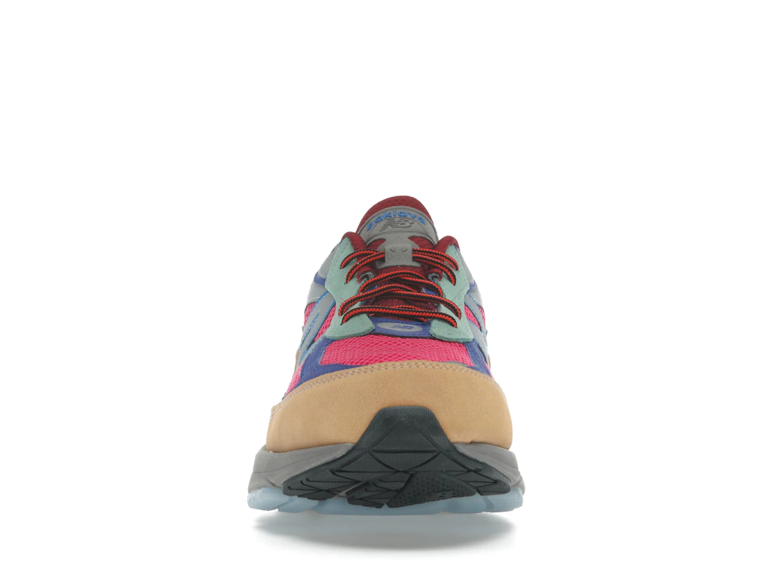 Vue 10 de New Balance 990v6 MiUSA Action Bronson Ainôzama