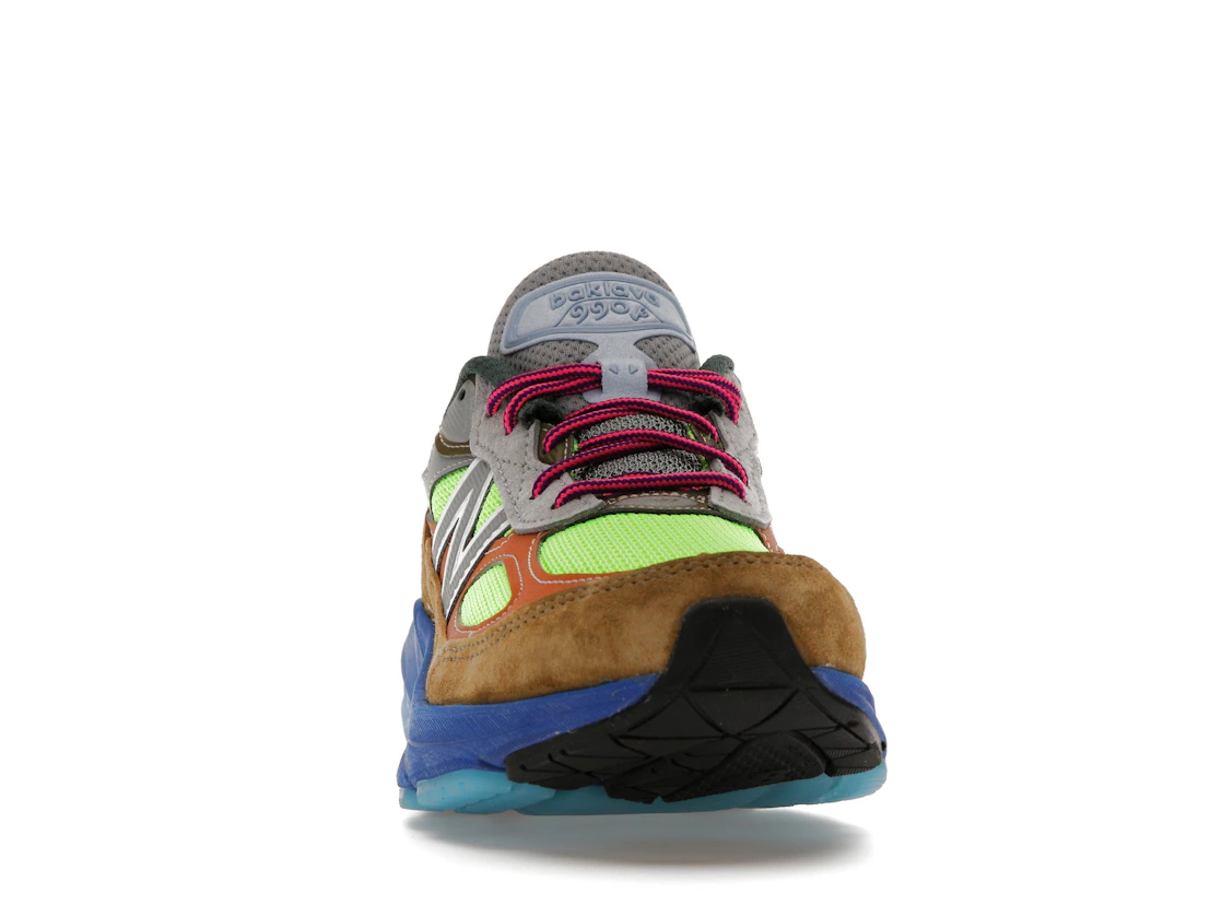 Vue 9 de New Balance 990v6 MiUSA Action Bronson Baklava