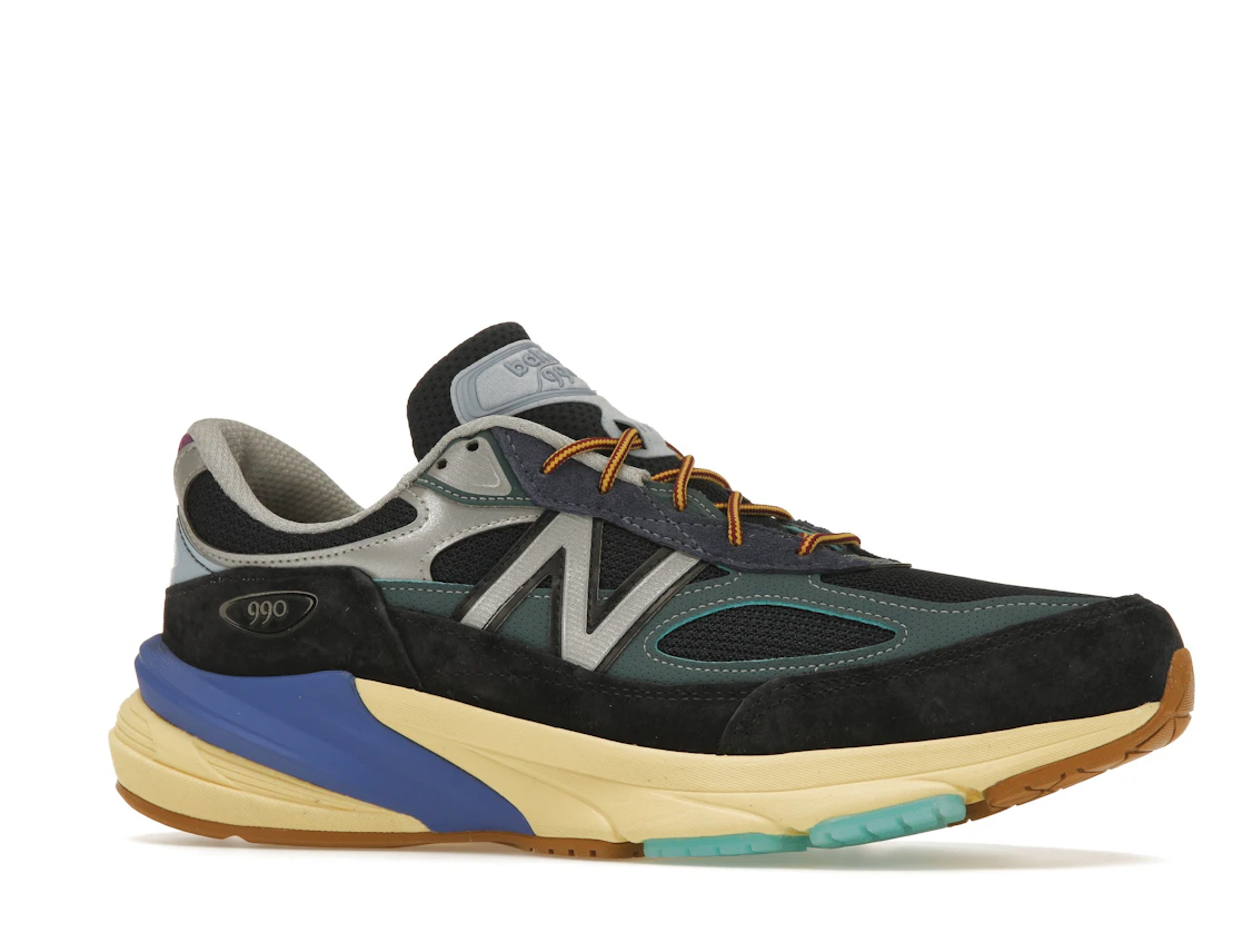 Vue 3 de New Balance 990v6 MiUSA Action Bronson Lapis Lazuli