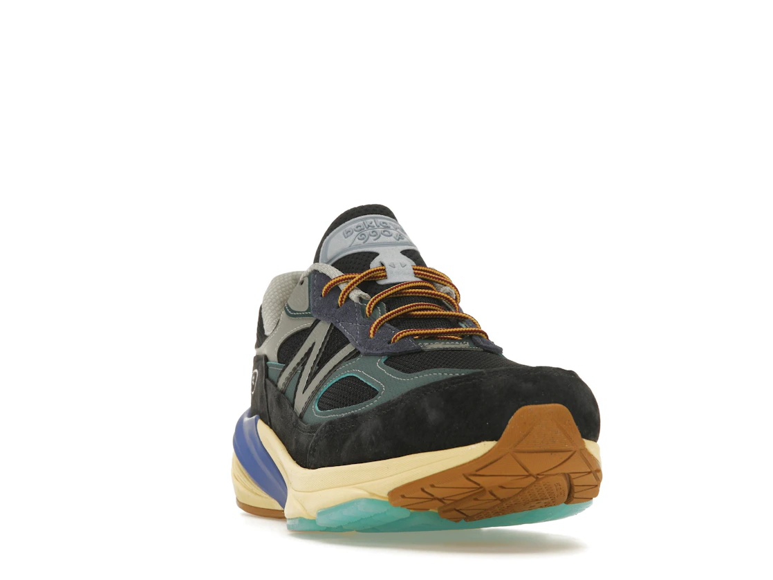 Vue 8 de New Balance 990v6 MiUSA Action Bronson Lapis Lazuli