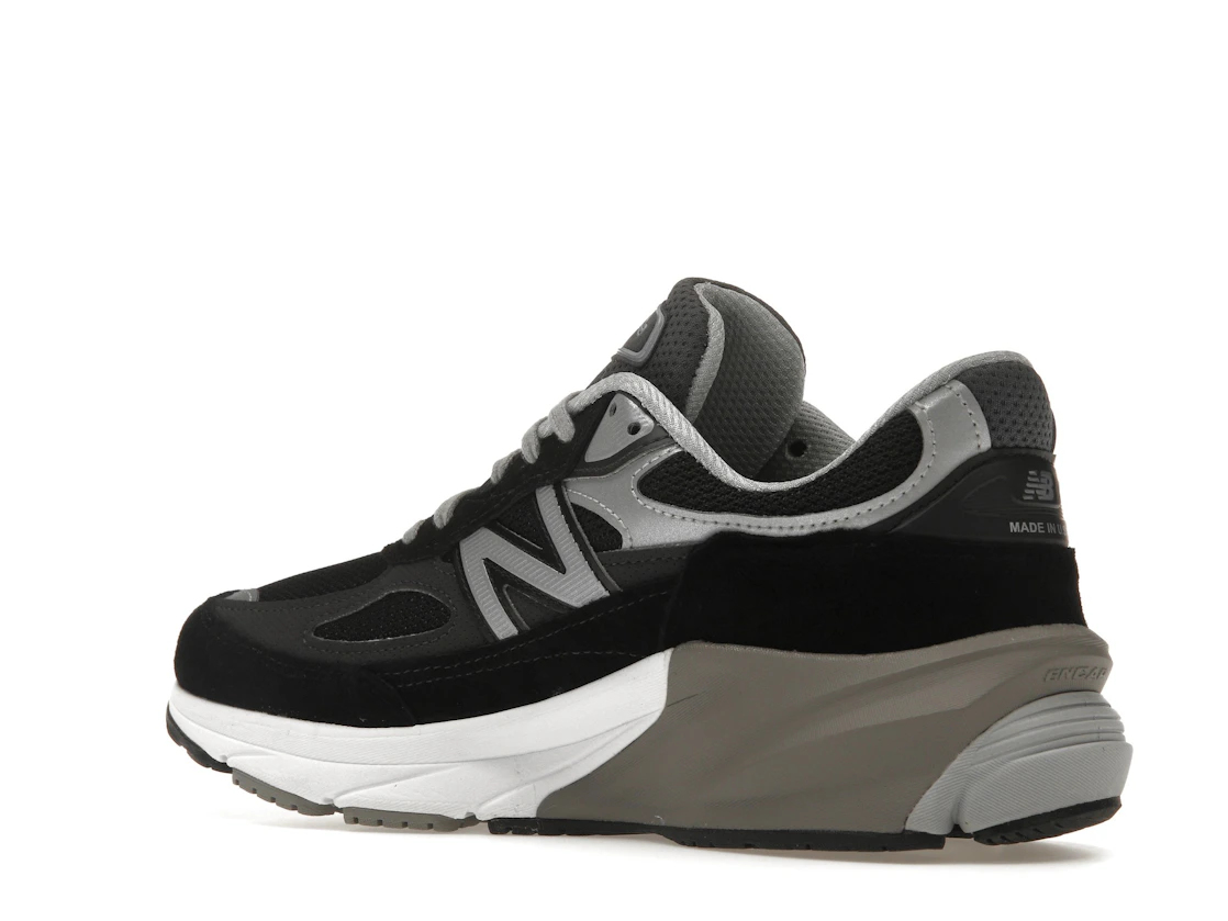 Vue 23 de New Balance 990v6 MiUSA Black Grey White