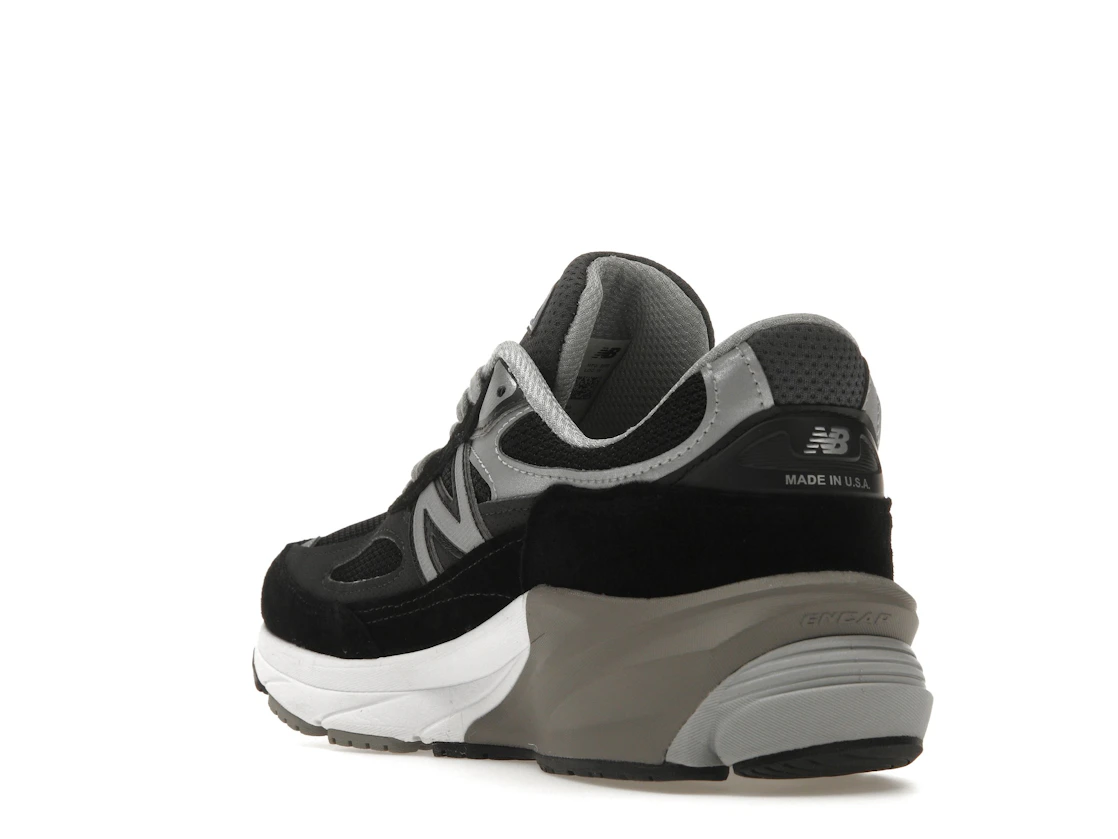 Vue 25 de New Balance 990v6 MiUSA Black Grey White