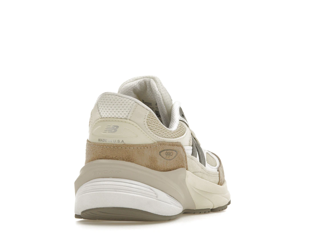 Vue 30 de New Balance 990v6 MiUSA Cream