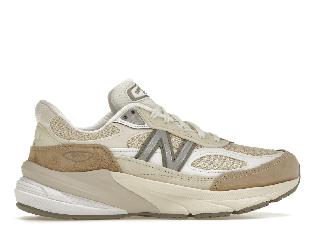 Vue 36 de New Balance 990v6 MiUSA Cream
