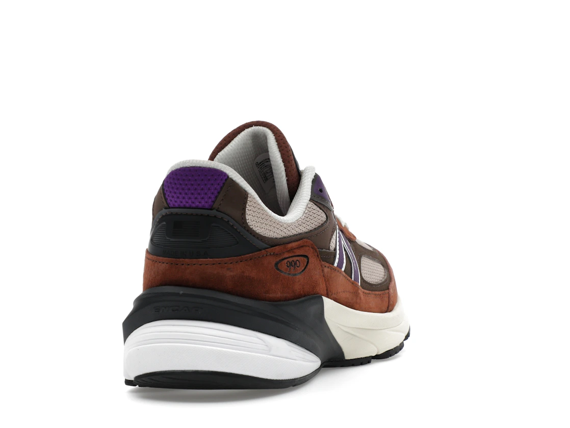 Vue 30 de New Balance 990v6 MiUSA Rich Oak