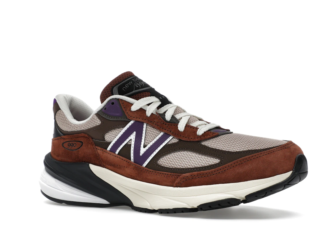 Vue 4 de New Balance 990v6 MiUSA Rich Oak