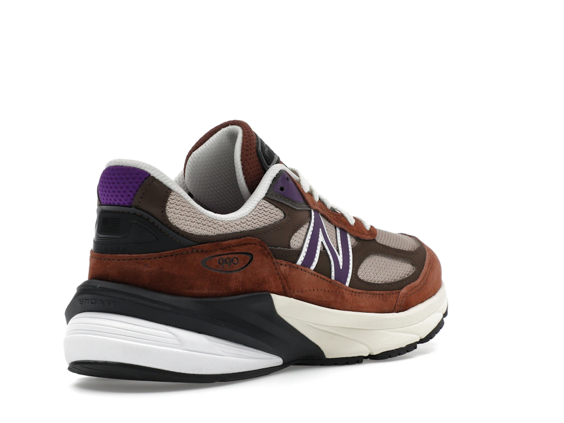 Vue 32 de New Balance 990v6 MiUSA Rich Oak