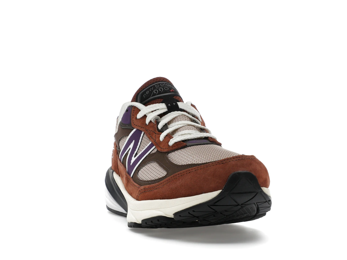 Vue 8 de New Balance 990v6 MiUSA Rich Oak