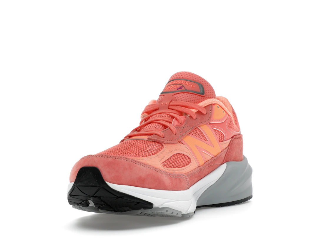 Vue 13 de New Balance 990v6 MiUSA Sunrise Rose