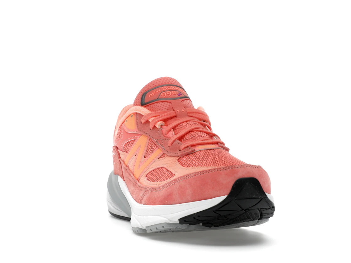 Vue 8 de New Balance 990v6 MiUSA Sunrise Rose