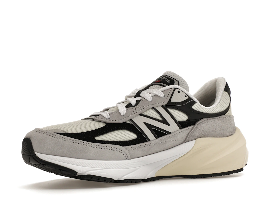 Vue 16 de New Balance 990v6 MiUSA Teddy Santis Grey Black