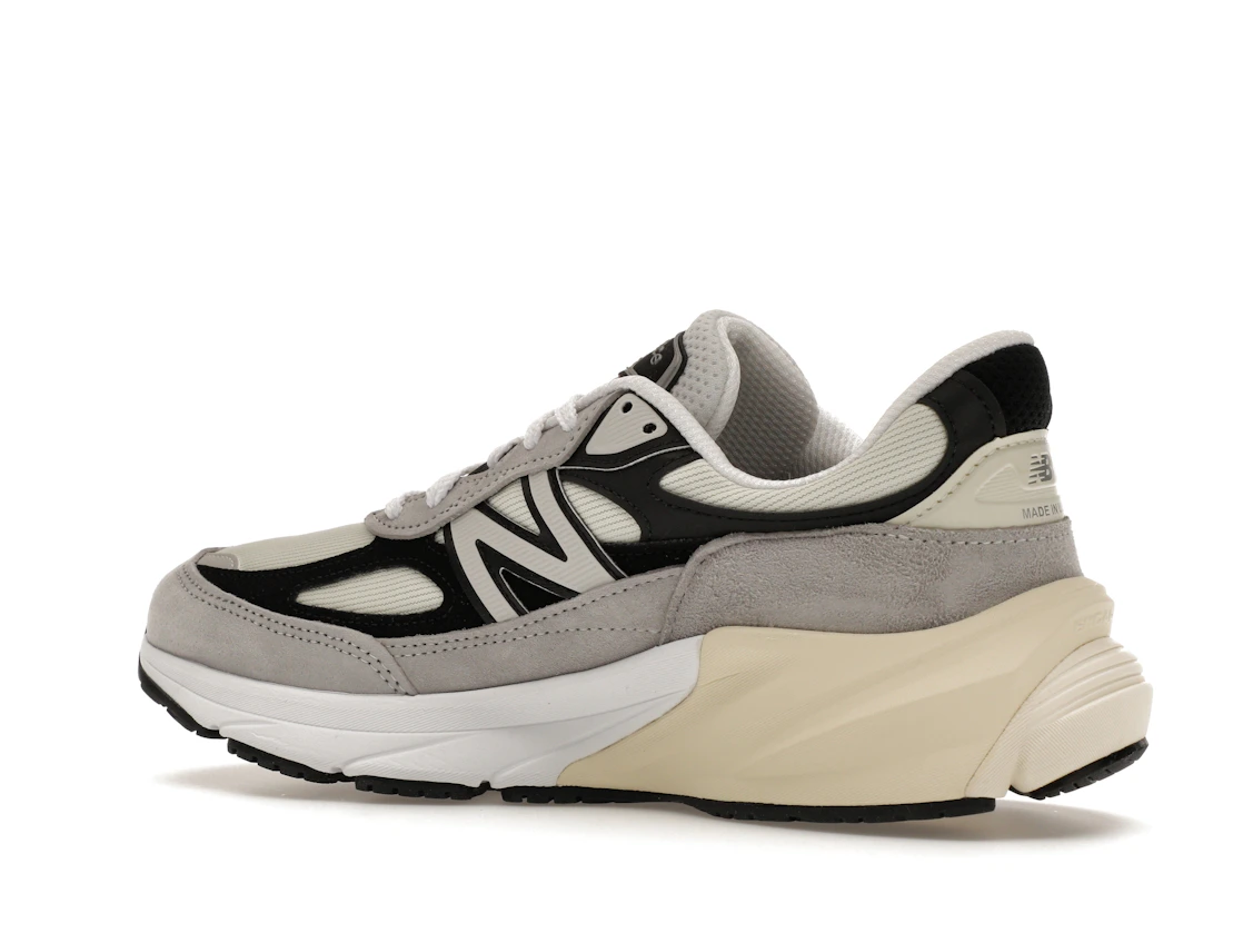Vue 22 de New Balance 990v6 MiUSA Teddy Santis Grey Black