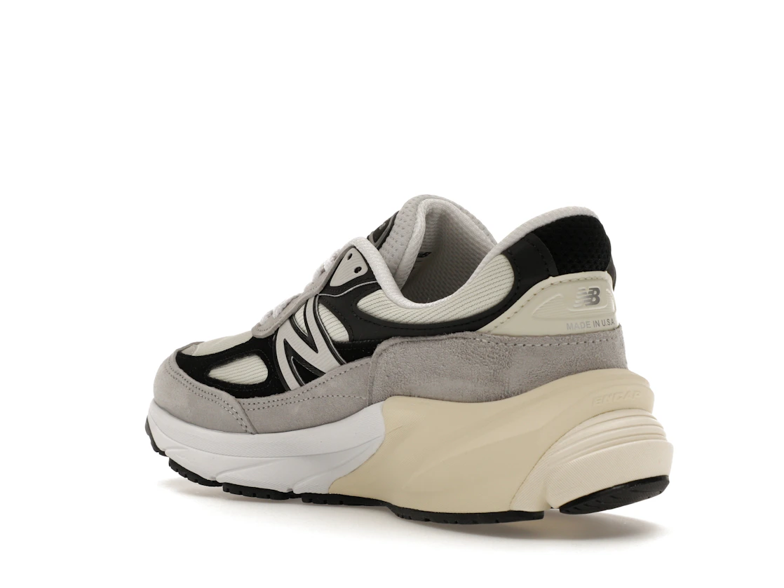 Vue 24 de New Balance 990v6 MiUSA Teddy Santis Grey Black