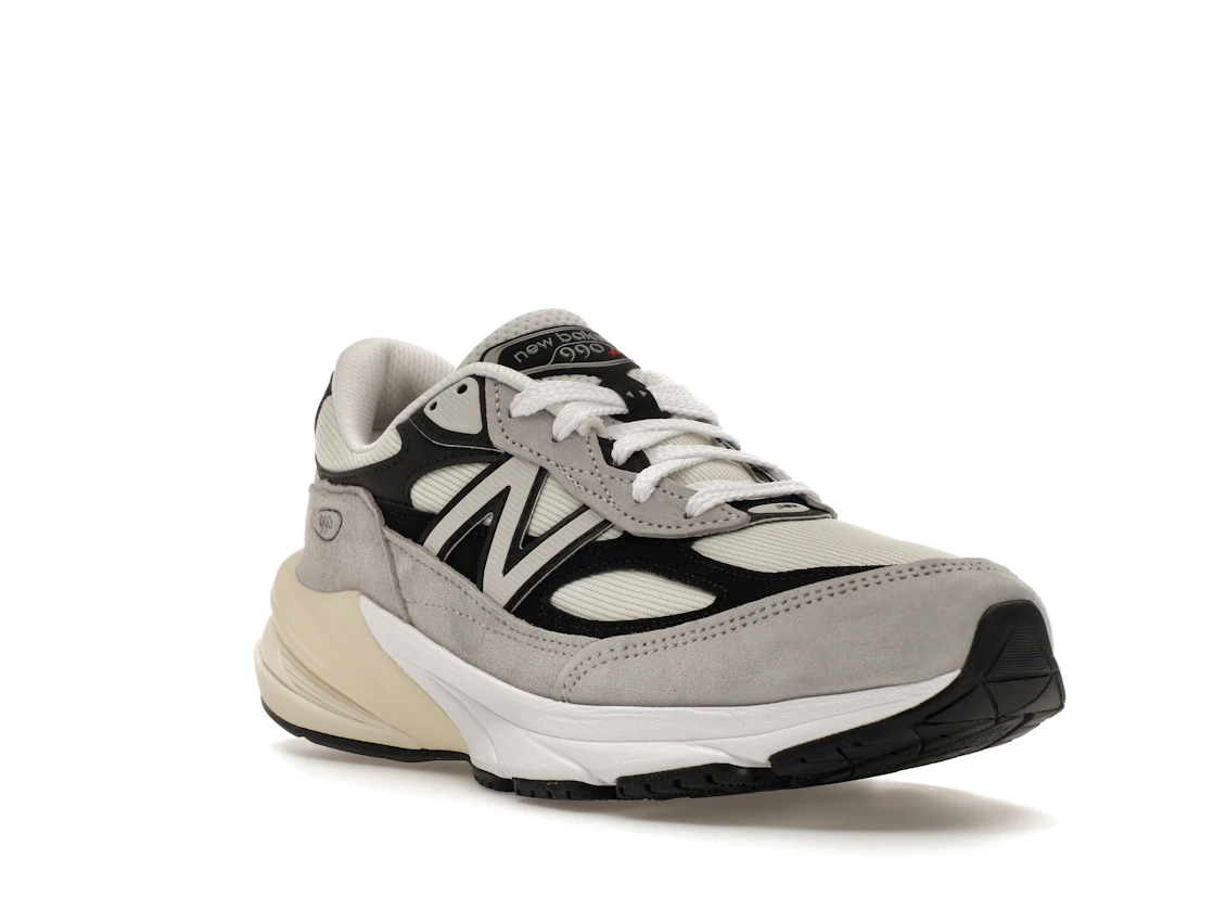 Vue 6 de New Balance 990v6 MiUSA Teddy Santis Grey Black