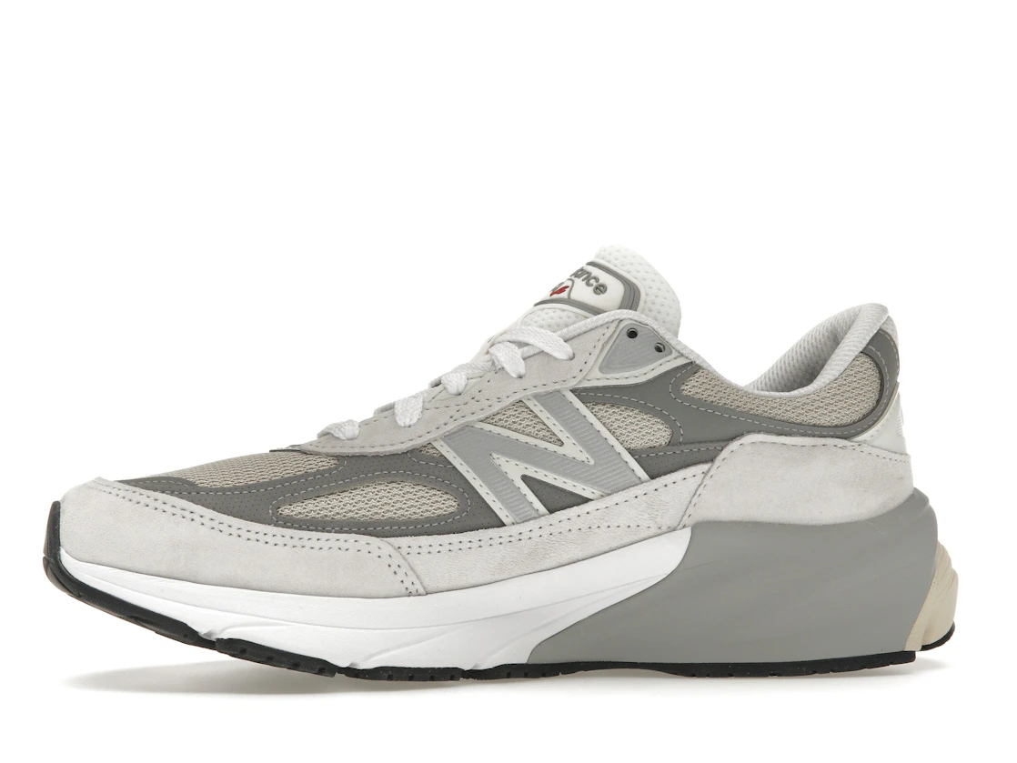 Vue 18 de New Balance 990v6 MiUSA Teddy Santis Reflection Marblehead